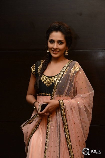 Madhu-Shalini-at-Cheekati-Raajyam-Movie-Success-Meet